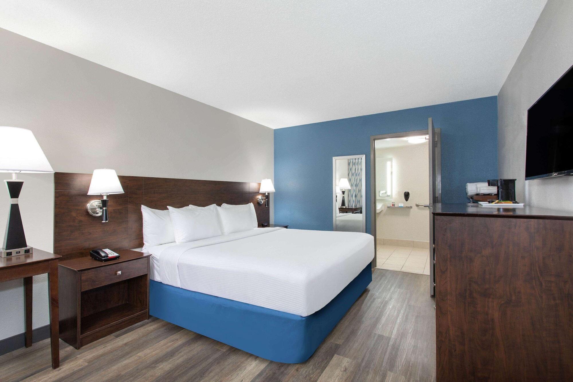 Days Inn By Wyndham Orlando Conv. Center/International Dr Williamsburg Exterior photo