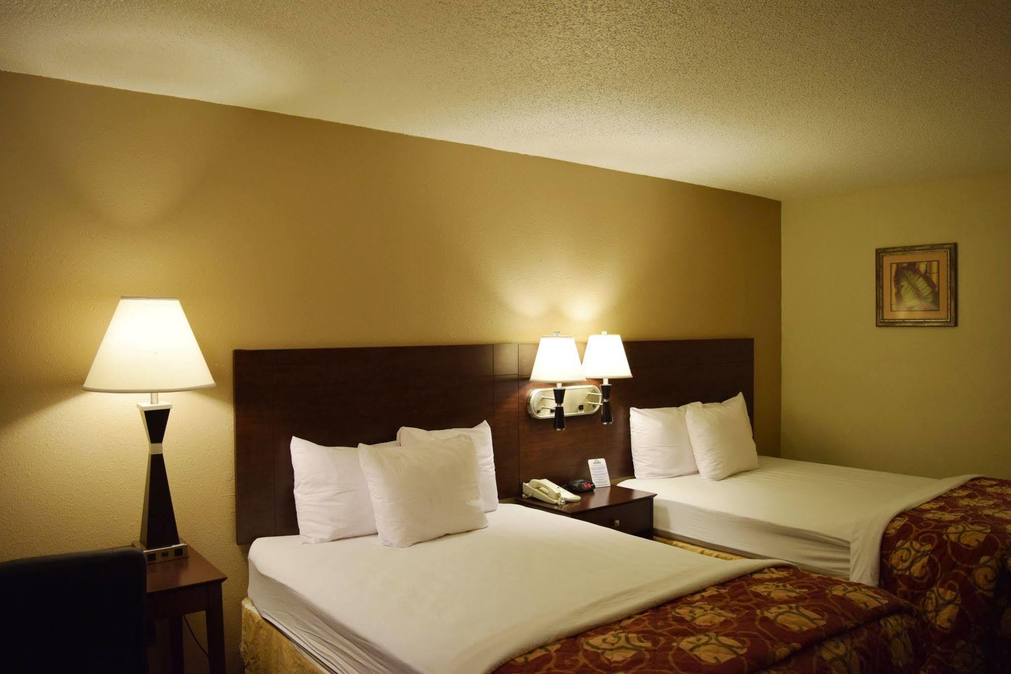 Days Inn By Wyndham Orlando Conv. Center/International Dr Williamsburg Exterior photo